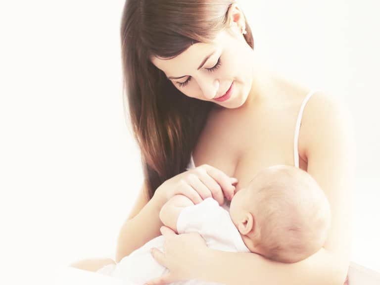 4 Breastfeeding Tips That Even Your Lactivist BFF Didn’t Tell You…