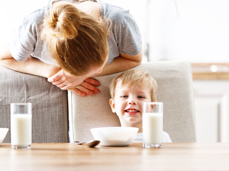 How to Reconnect With Your Toddler After a Busy Day